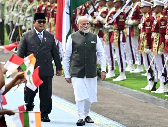 Presiden Republik Indonesia, Prabowo Subianto secara resmi menyambut kedatangan Perdana Menteri (PM) India, Narendra Modi dalam rangka kunjungan kenegaraan di Istana Merdeka, Jakarta, pada Selasa, 7 Juli 2026. (Setpres)