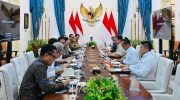 Presiden Prabowo Subianto memimpin rapat bersama jajaran Komite Stabilitas Sistem Keuangan (KSSK) pada Senin, 27 Juli 2026 di Istana Merdeka, Jakarta. (Setpres)