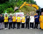 Sentuh Jalur Rawan Longsor, Gubernur Sulsel Ground Breaking Ruas Rantepao-Pangala-Baruppu