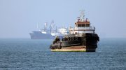 Kapal Iran di Selat Hormuz. (AFP)