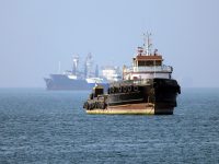 Kapal Iran di Selat Hormuz. (AFP)