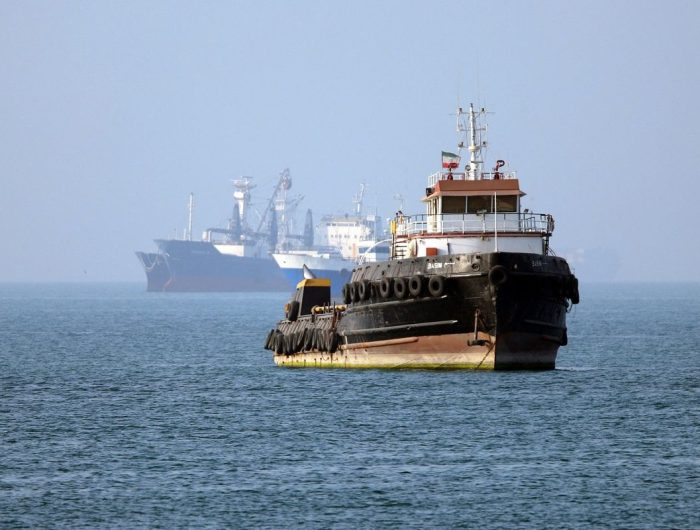Kapal Iran di Selat Hormuz. (AFP)