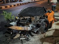 Penampakan McLaren usai kecelakaan di Jalan Sukoharjo-Solo pada Rabu (8/7/2026) dini hari. (Dok. Polres Sukoharjo)