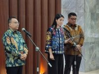 President Director PT Tokopedia, Stephanie Susilo Tepis Isu PHK Massal di Gedung DPR RI pada Senin (6/7/2026. (detikcom)