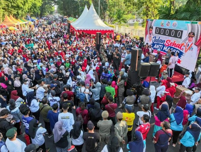 Gubernur Sulsel Lepas Lautan Manusia Peserta Jalan Sehat Harmoni Kemanusiaan Lintas Agama