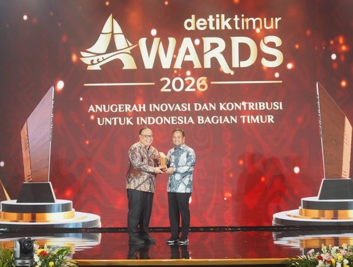 Akselerasi Infrastruktur MYP Antar Gubernur Sulsel Sabet detiktimur Awards