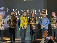 Gubernur Andi Sudirman Sabet Penghargaan Bakti Koperasi di Koperasi Awards 2026
