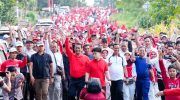 Semarak Hari Pramuka ke-65 di Bone, Gubernur Sulsel dan Mentan Kompak Jalan Sehat Bersama Warga
