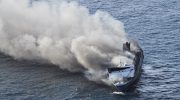 Kapal Mutiara Sentosa yang terbakar. (REUTERS)