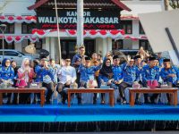 Saksikan Pawai Ta’aruf, Gubernur Sulsel Sambut 117 Kontingen MTQ VIII KORPRI Nasional 2026