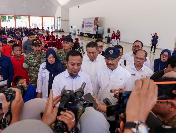 Gubernur Sulsel Dampingi Mensos di Sekolah Rakyat Sudiang