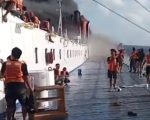 Situasi kebakaran KM Mutiara Sentosa II di perairan Sumenep. (Dok.ist)