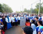 Tutup Rangkaian Harkopnas, Gubernur Andi Sudirman Lepas Ribuan Peserta Jalan Sehat Anti Mager di Sorowako